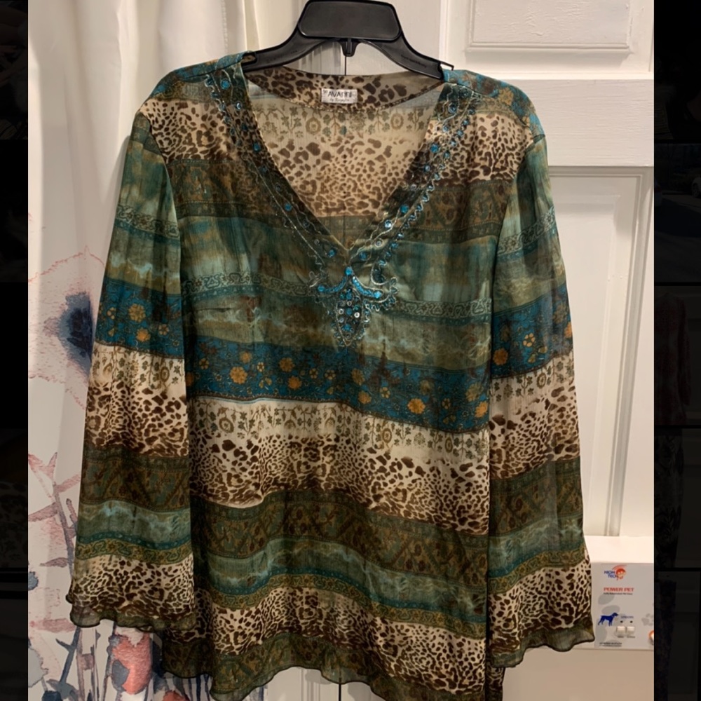 Avanni sheer shirt